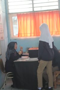 Read more about the article Pembagian Raport Hasil Semester Genap